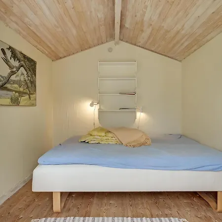 Vakantiehuis Gorgeous In With Kitchen