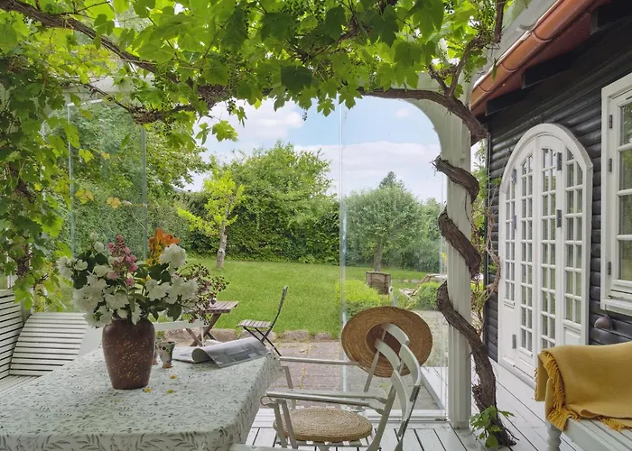 Gorgeous In With Kitchen بيت للعطل